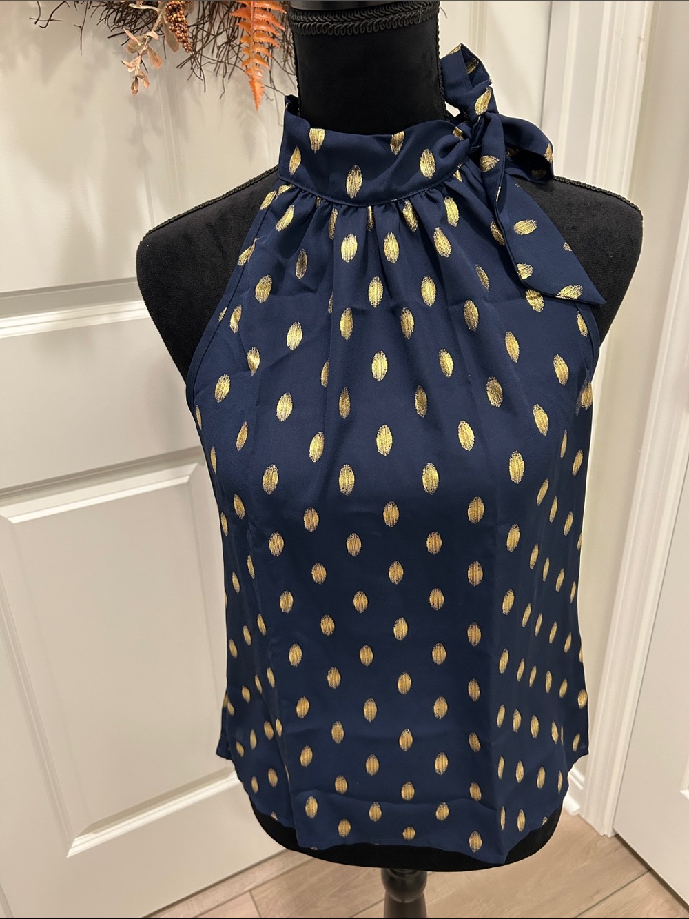 Verdusa Halter Top Sleeveless with Gold Polka Dots Tie Back Women’s Tank XS